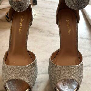 Sparkly Silver high heels Size 8